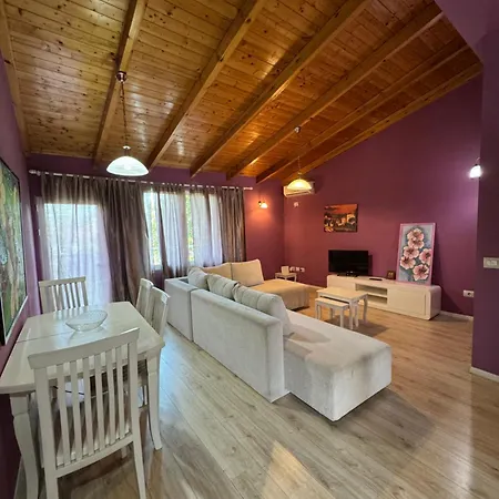Apartment Bejart 8 *